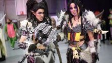 Косплейъри по време на гейминг фестивала HeroFest в Берн, Швейцария.