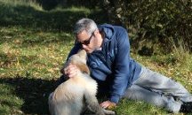 Германец почина след целувка с кучето си