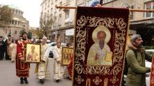 Богословският факултет на Софийския университет отбеляза патронния празник с литийно шествие.