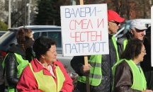 Защитници на Симеонов искат той да стане премиер
