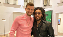 Григор Димитров се ръкостиска с Лени Кравиц