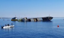 В Кипър потопиха кораб, за да направят изкуствен риф