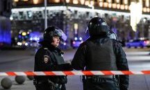 Въоръженият, държал 6 деца за заложници, се предаде на полицията