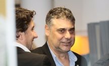 Алек Попов подготвя нов роман след "Мисия Лондон"