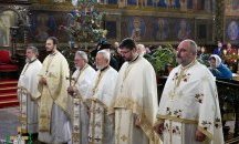 Празнична литургия в навечерието на Рождество в "Света Неделя"