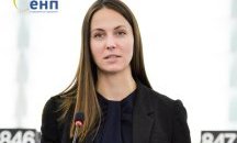 Ева Майдел: Ще се справим заедно
