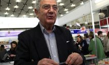 Стефан Цанев подготвя пиеса за българския преход