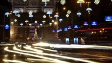 Украсата за Нова година в столицата на Северна Македония Скопие. Нова година там посрещат на 31 декември, а Коледа на 7 януари.