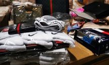 Задържаха близо 30 000 „маркови“ текстилни изделия
