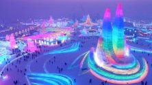 Леденият фестивал в китайски град Харбин