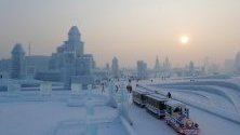 Леденият фестивал в китайски град Харбин (2)