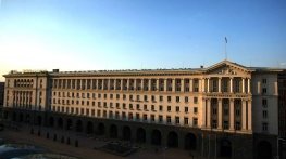 Картите са раздадени: Новият кабинет е на ход