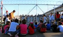Тексас е първият американски щат, който отказва да приема повече бежанци