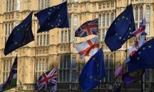 Лондон няма автоматично да депортира граждани на ЕС след Brexit