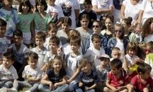 Опит за рекорден брой близнаци се провали, защото дошли прекалено много