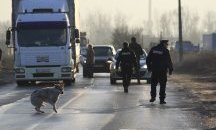 Жители на Бусманци блокираха разклона за селата Казичене, Кривина и Северната скоростна тангента
