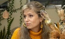 Мадлен Алгафари: Най-голямата грешка на родителя е да си мисли, че никога не греши
