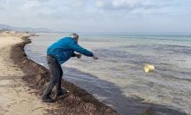 Морето изхвърли част от тръбата за мръсните води в Созопол