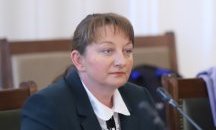 Сачева: Няма заплаха за бюджета на НОИ от болничните за коронавирус