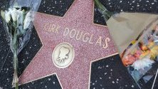 На 103 години почина холивудската легенда Кърк Дъглас.