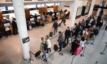 Затвориха терминал на летището в Дания заради коронавирус