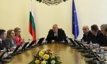 Борисов бесен: Праща шефа на АПИ като глашатай в Нови Искър