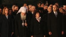Пред Паметника на Васил Левски се провежда тържествена церемония-поклонение по повод 147 години от гибелта на Апостола на свободата