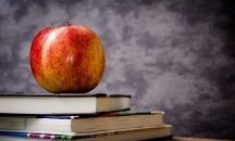 Увеличават парите за закуските в училище