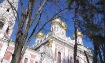 Повече от половин век сляп мъж бие камбаните в храма в град Шипка