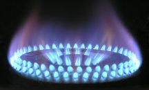 Цената на руския газ за България пада с 40%