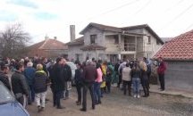 Две села на протест срещу пускането на шофьор-убиец под домашен арест
