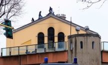 Бунт на затворниците в Италия заради мерките срещу коронавируса