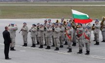 Радев: Най-голямата опасност е да се поддадем на паниката от коронавируса