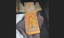 Задържаха мъж за незаконна продажба на 4 ценни икони