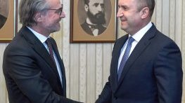 Лозан Панов с остра критика към президента Радев