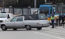 Втори ден катафалки на протест в София