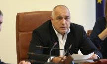 Кабинетът: Засегнатите бизнеси да не съкращават работници, поемаме 60% от заплатата им