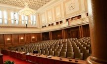 СБЛЪСЪК: „За“ и „против“ извънредния режим на работа на парламента