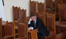 Депутатите ще заседават само 2 дни седмично