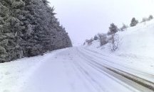Очакват се още снеговалежи: шофирайте внимателно