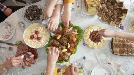 Месни заговезни е: За последно се яде месо преди Великден