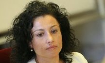 Няма риск от пренасяне на коронавирус чрез храната, увери земеделският министър