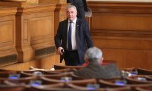 Депутатите от НФСБ даряват половината от заплатата си