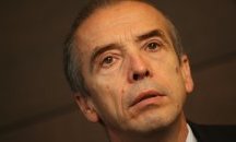 Доц. Мангъров: Трябва да намерим начин да живеем нормално