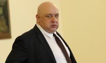Кралев заплаши с глоби клубовете, които тренират по време на карантина