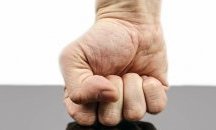 Мъж наруши карантината и пострада при сбиване