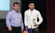 „Олимпийски надежди“: Щангистът Ангел Русев се цели във второ европейско злато