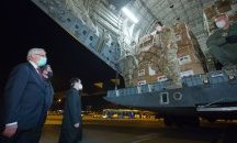 Посрещнахме първата пратка медицински материали от Китай