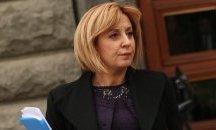 Манолова очаква граждански вот на доверие след кризата