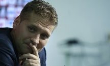 Стилиян Петров се завърна във футбола